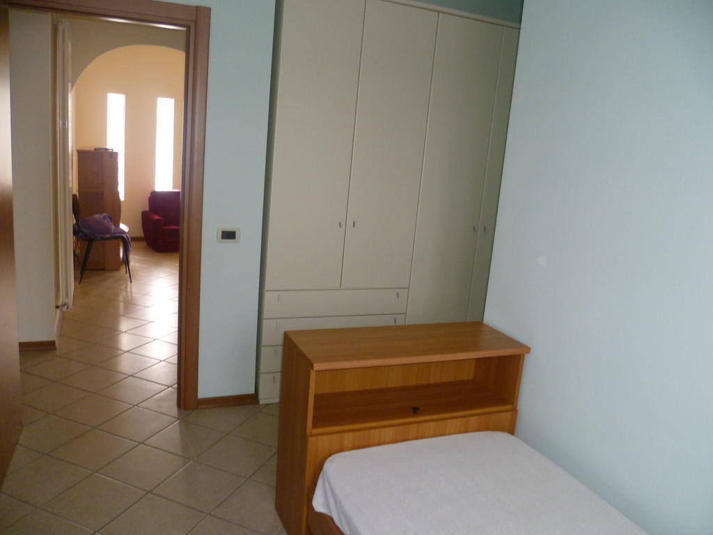 Casa Vacanza Ca Dei Logi Levico Terme Rom bilde